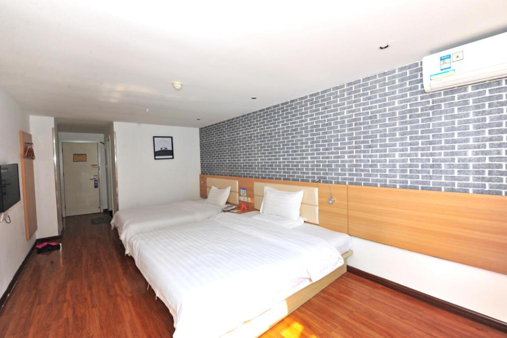 7Days Inn Xi'An East Street Zhangxueliang Memorial Hall East Door Bagian luar foto